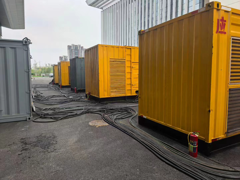 佛冈不同季节柴油发电机组保养有哪些注意事项？