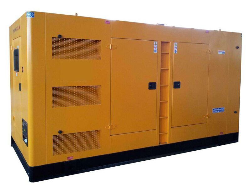 佛冈租赁发电机-柴油发电机组散热水箱里水里有机油是怎么回事？