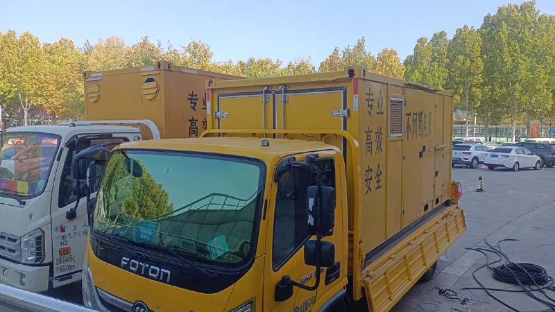 佛冈柴油发电机组和UPS电源如何配合工作？