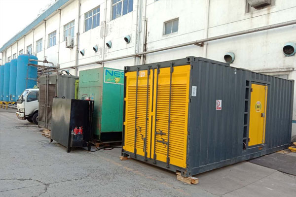 佛冈发电机组保养是确保其正常运行、延长使用寿命的关键，以下是一些保养注意事项