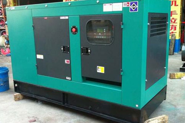 佛冈如何检查机油的使用时间？