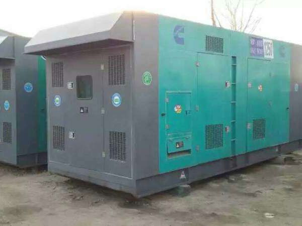 佛冈合同中关于工期延误的责任如何界定和处理？